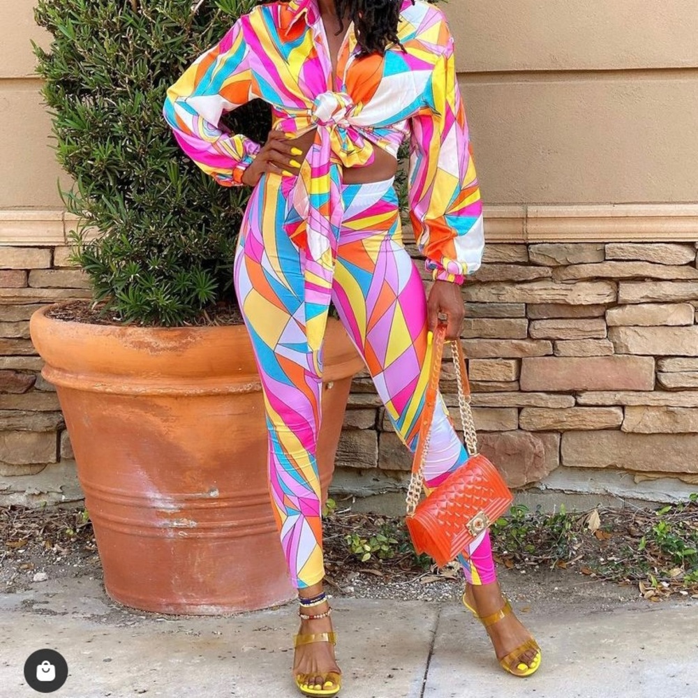 Never worn multiple colors.